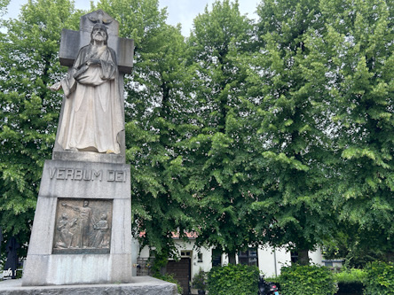 Denkmal für die Societas Verbi Divini  in Steyl
