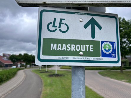 Schild: Maasroute