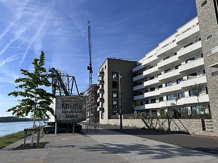 Minthe-Kran im Zollhafen