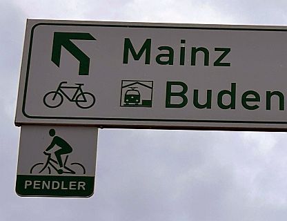 Schild Pendlerroute: Mainz, Budenheim