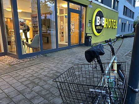 Saarbrücken: B&B-Hotel