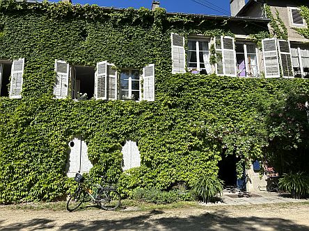 Le Domaine de Pomone in Woinville