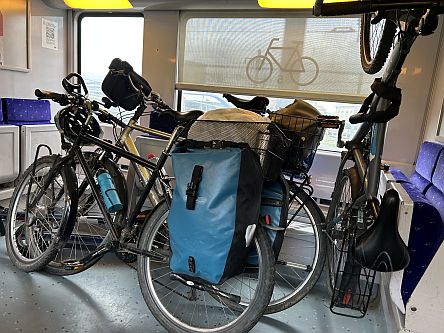 Räder im Zug nach Metz