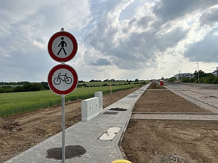 Neuer Radweg an der Erich-Dombrowski-Straße in Mainz